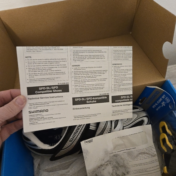 Shimano SH-R077 Road Bike Shoes Size 9 Cycling Gray Silver Biking Strap EUR 43 - Picture 6 of 6